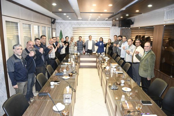 اولین جلسه راهبردی مدیران هلدینگ مدحت در سال ۱۴۰۴
